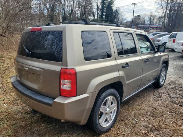 2007 jeep patriot - - by dealer - vehicle automotive for sale in Wallburg, NC – photo 5