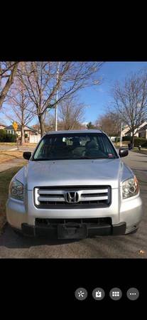 2007 Honda Pilot lx 47k miles - cars & trucks - by owner - vehicle... for sale in Little Neck, NY – photo 3