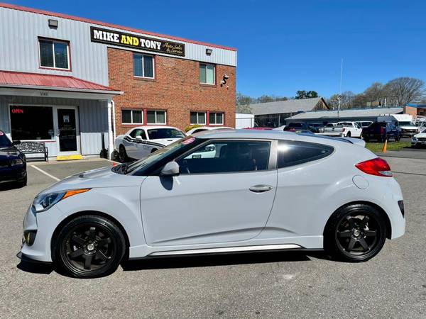 Check Out This Spotless 2014 Hyundai Veloster with 77, 422 for sale in South Windsor, CT – photo 4
