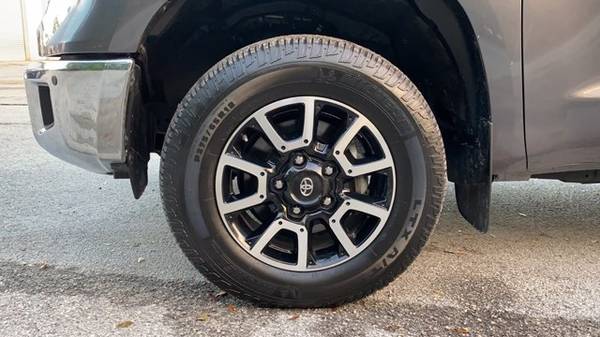 2018 Toyota Tundra 4WD SR5 pickup Gray - cars & trucks - by dealer -... for sale in Vero Beach, FL – photo 12