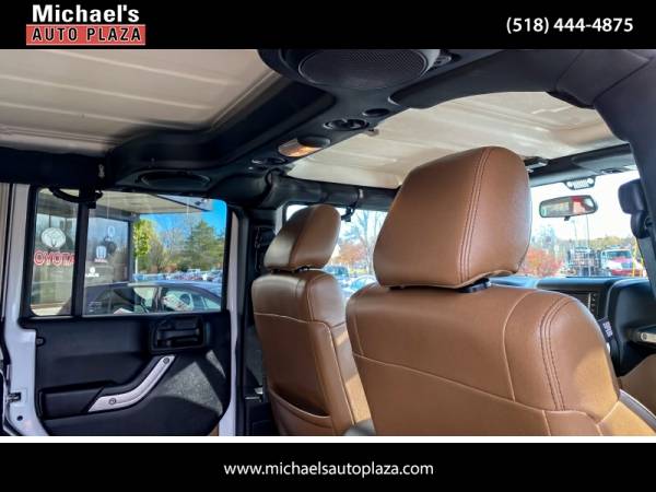 2012 Jeep Wrangler Unlimited Rubicon - cars & trucks - by dealer -... for sale in east greenbush, NY – photo 12