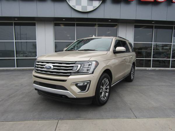 2018 Ford Expedition Limited 4x4 - - by dealer for sale in Council Bluffs, NE – photo 3