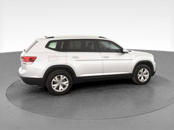 2019 VW Volkswagen Atlas SE 4Motion Sport Utility 4D suv Silver for sale in Pittsburgh, PA – photo 12