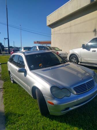 mercedes benz wagon - cars & trucks - by owner - vehicle automotive... for sale in Sarasota, FL – photo 3