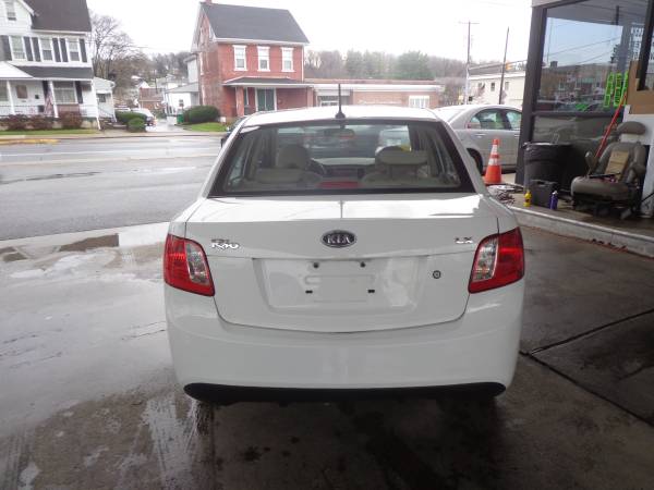 2010 KIA RIO LX, Gas Saver, Clean Autocheck, Easy to Drive, Great for sale in Allentown, PA – photo 7