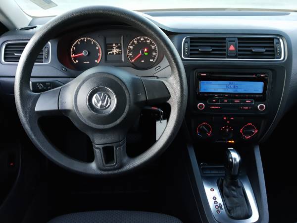 2011 VOLKSWAGEN JETTA S, AUTOMATIC - - by dealer for sale in Whitman, MA – photo 17