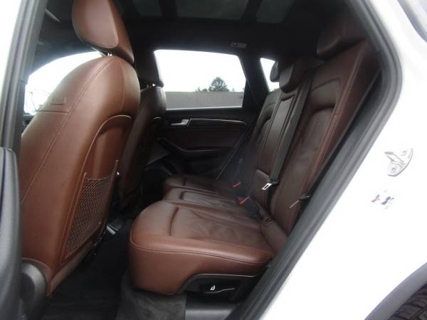 2014 AUDI Q5 QUATTRO PREMIUM PLUS - CLEAN CAR FAX - AWD - SUNROOF for sale in 2641 PITTSTON AVE, PA – photo 6
