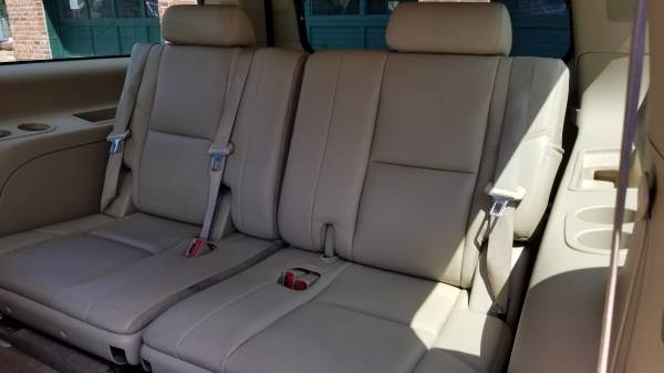 2011 Cadillac escalade esv - cars & trucks - by owner - vehicle... for sale in East Hampton, CT – photo 4