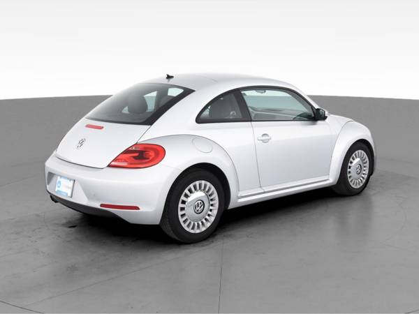 2013 VW Volkswagen Beetle 2.5L Hatchback 2D hatchback Silver -... for sale in Youngstown, OH – photo 11
