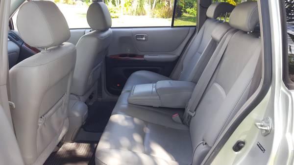 TOYOTA HIGHLANDER LIMITED 4WD with 3rd ROW for sale in Cape Coral, FL – photo 8