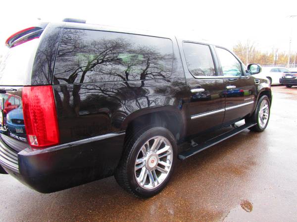 2012 Cadillac Escalade ESV AWD 4dr Platinum Edition for sale in Lino Lakes, MN – photo 5