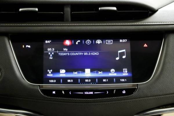 SLEEK Black XT5 2017 Cadillac SUV Bluetooth! Camera! KEYLESS ENTRY for sale in Clinton, AR – photo 10