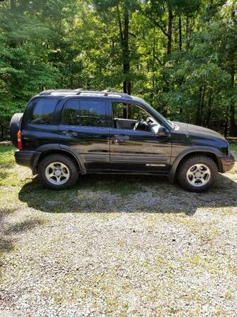 2003 Chevy Tracker V6 4x4 - cars & trucks - by owner - vehicle... for sale in Bono, AR – photo 4