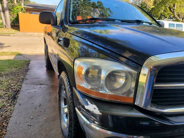 2006 Dodge Ram SLT 1500. RUNS GREAT, NEW TRANSMISSION, EVERYTHING... for sale in Houston, TX – photo 4