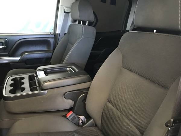 2017 *Chevrolet* *Silverado 1500* WHITE for sale in EXETER, CA – photo 6