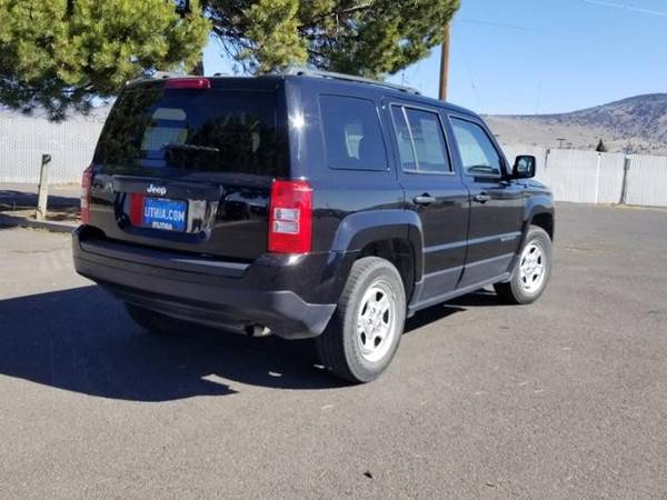 2017 Jeep Patriot Sport FWD SUV - - by dealer for sale in Klamath Falls, OR – photo 4