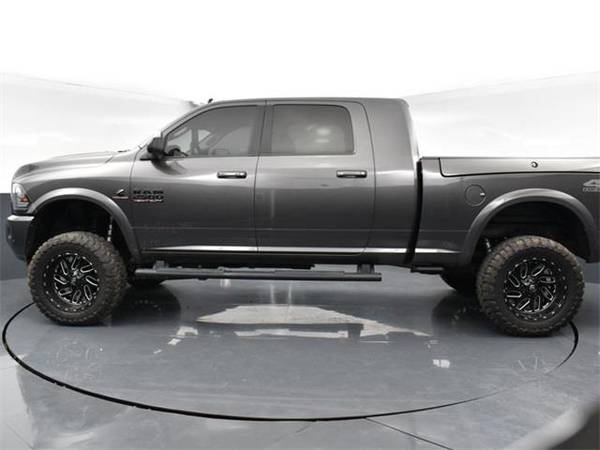 2018 Ram 2500 Laramie - truck - - by dealer - vehicle for sale in Ardmore, TX – photo 2