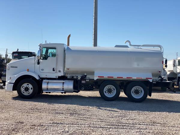 2012 kenworth T800 water truck - cars & trucks - by dealer - vehicle... for sale in YUMA, OR – photo 2