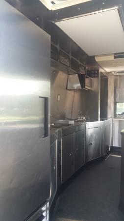 Mercedes Sprinter Van Conversion Food Truck Mobile Kitchen Catering for sale in Sacramento , CA – photo 7