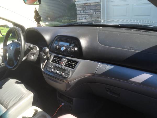 Honda Odyssey Volvo s 60 for sale in North Liberty, IA – photo 11