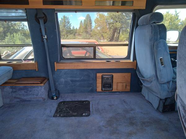1994 Chevy G20 Conversion van for sale in Klamath Falls, OR – photo 8