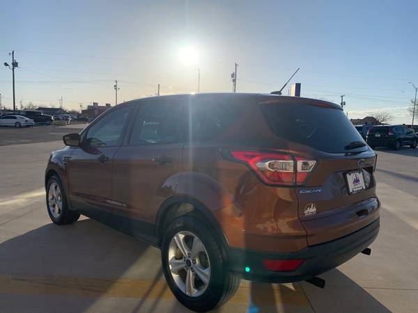 2017 FORD ESCAPE - - by dealer - vehicle automotive sale for sale in Oklahoma City, OK – photo 6