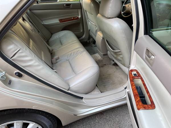 2004 Toyota Camry, No Accident, Leather Seat, Very Beautiful Camry for sale in Germantown, District Of Columbia – photo 6