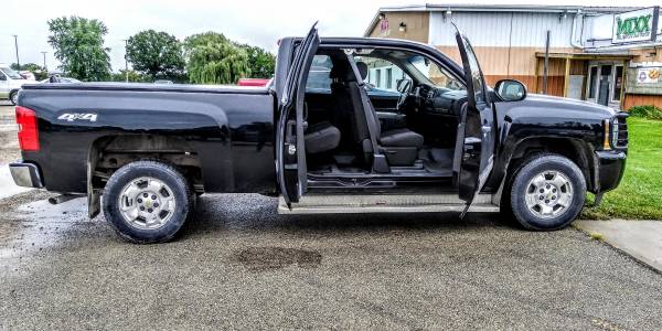 2010 Chevrolet Silverado 1500 - cars & trucks - by dealer - vehicle... for sale in Neenah, WI – photo 9