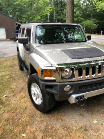 2009 hummer h-3 - cars & trucks - by dealer - vehicle automotive sale for sale in Raymond, ME – photo 3