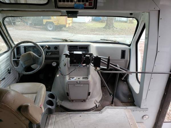 1996 Chevy G30 5 Window Bus - cars & trucks - by owner - vehicle... for sale in Bloomington, IN – photo 7