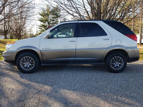2003 Buick Rendezvous CXL SUV - cars & trucks - by dealer - vehicle... for sale in New London, WI – photo 2