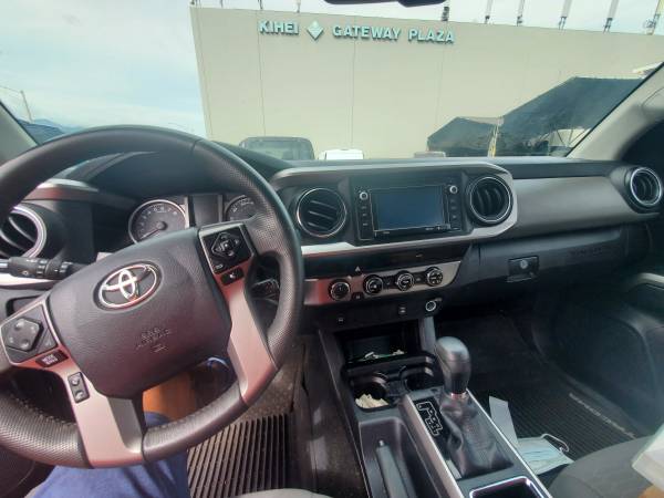 4x4 2017 Toyota Tacoma Longbed - cars & trucks - by owner - vehicle... for sale in Kihei, HI – photo 9