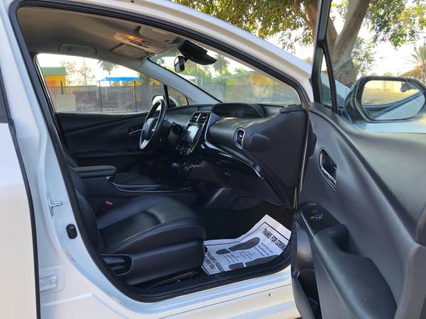 2016 Toyota Prius Fully Loaded - cars & trucks - by owner - vehicle... for sale in Bakersfield, CA – photo 17