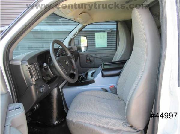 2014 Chevrolet 4500 Cube Van White Big Savings GREAT PRICE! - cars for sale in Grand Prairie, TX – photo 22