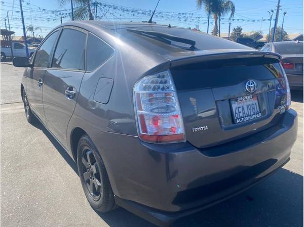 2008 Toyota Prius Hatchback 4D - cars & trucks - by dealer - vehicle... for sale in Modesto, CA – photo 5