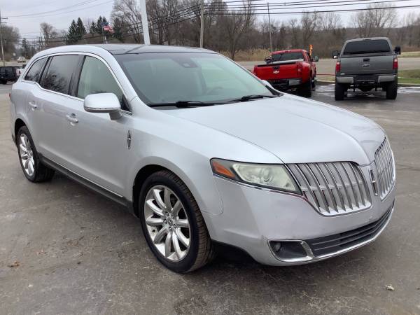 Fully Loaded! 2010 Lincoln MKT! AWD! Clean Carfax! 3rd Row! - cars &... for sale in Ortonville, MI – photo 8