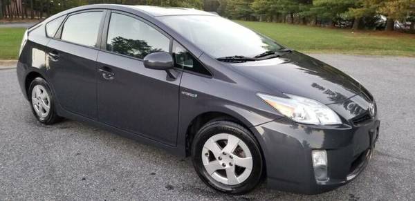 2010 Toyota Prius IV Only 125k miles (Navi, Camera, Leather) We for sale in Fredericksburg, District Of Columbia – photo 3