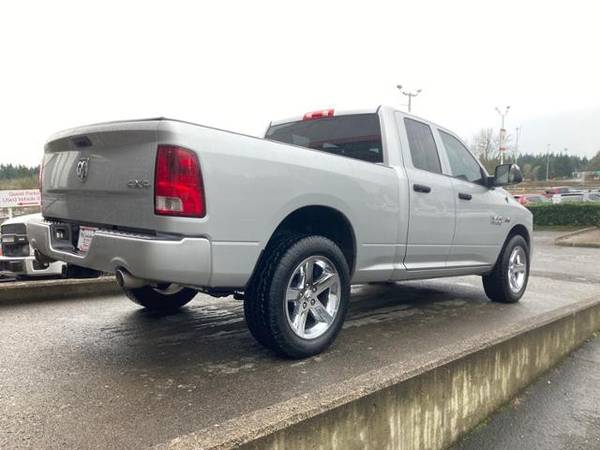 2014 Ram 1500 4x4 4WD Truck Dodge Quad Cab 140 5 Express Crew Cab for sale in Vancouver, OR – photo 7