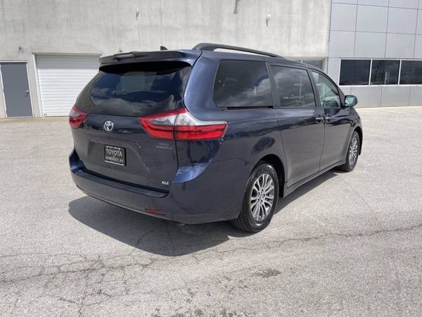 2020 Toyota Sienna Xle - - by dealer - vehicle for sale in Somerset, KY – photo 7