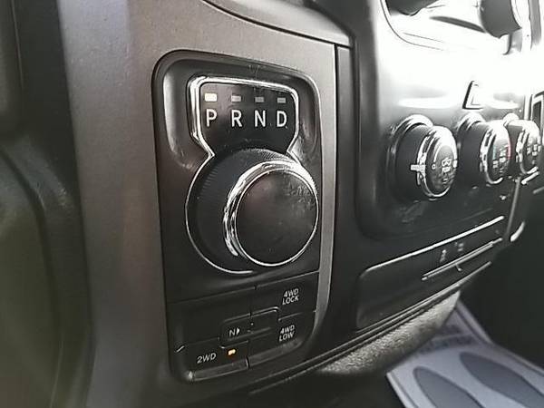 2018 Ram 1500 Express 4x4 Quad Cab 64 Box - - by for sale in Yorkville, NY – photo 17