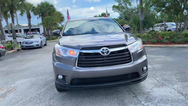 2014 Toyota Highlander LE V6 Low Down Payment Drive Today for sale in Fort Lauderdale, FL – photo 3