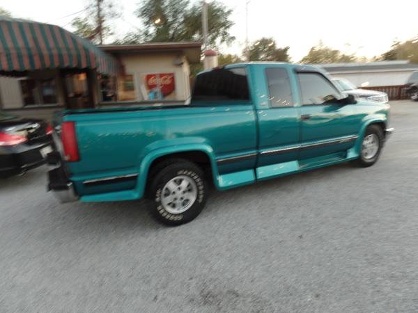 1994 CHEVY SILVERADO - cars & trucks - by dealer - vehicle... for sale in West Lafayette, IN – photo 3