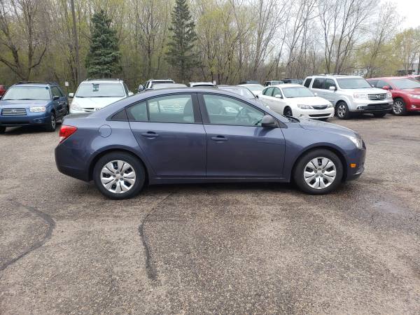 2013 MANUAL Chevy Cruze LS, 118xxx miles - - by dealer for sale in Maplewood, MN – photo 6