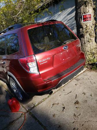 2011 Subaru Forester 2 5X Limited 4dr SUV AWD (2 5L 4cyl 4A) - cars for sale in Amherst, NY – photo 15