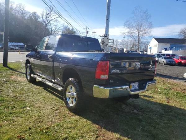 2014 RAM 2500 4WD Crew Cab 149 Big Horn - cars & trucks - by dealer... for sale in North Oxford, MA – photo 6
