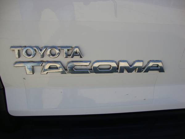 2010 Toyota Tacoma (2WD/140, 000 Miles) - - by dealer for sale in Northbrook, IL – photo 5