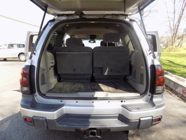 2004 Chevrolet Chevy TrailBlazer 4dr 4WD EXT LS - - by for sale in Norton, OH – photo 15
