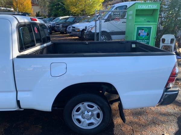 2015 Toyota Tacoma 2WD Access Cab I4 AT - cars & trucks - by dealer... for sale in Portland, OR – photo 6