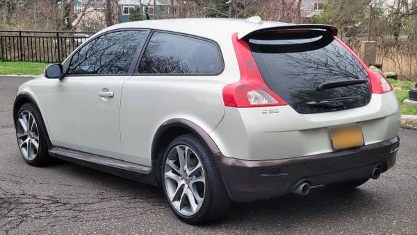 2008 Volvo C30 T5 You Didnt Expect This! - - by dealer for sale in Harrison, NY – photo 4