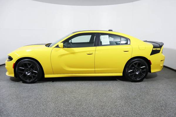 2017 Dodge Charger, Yellow Jacket Clearcoat for sale in Wall, NJ – photo 2